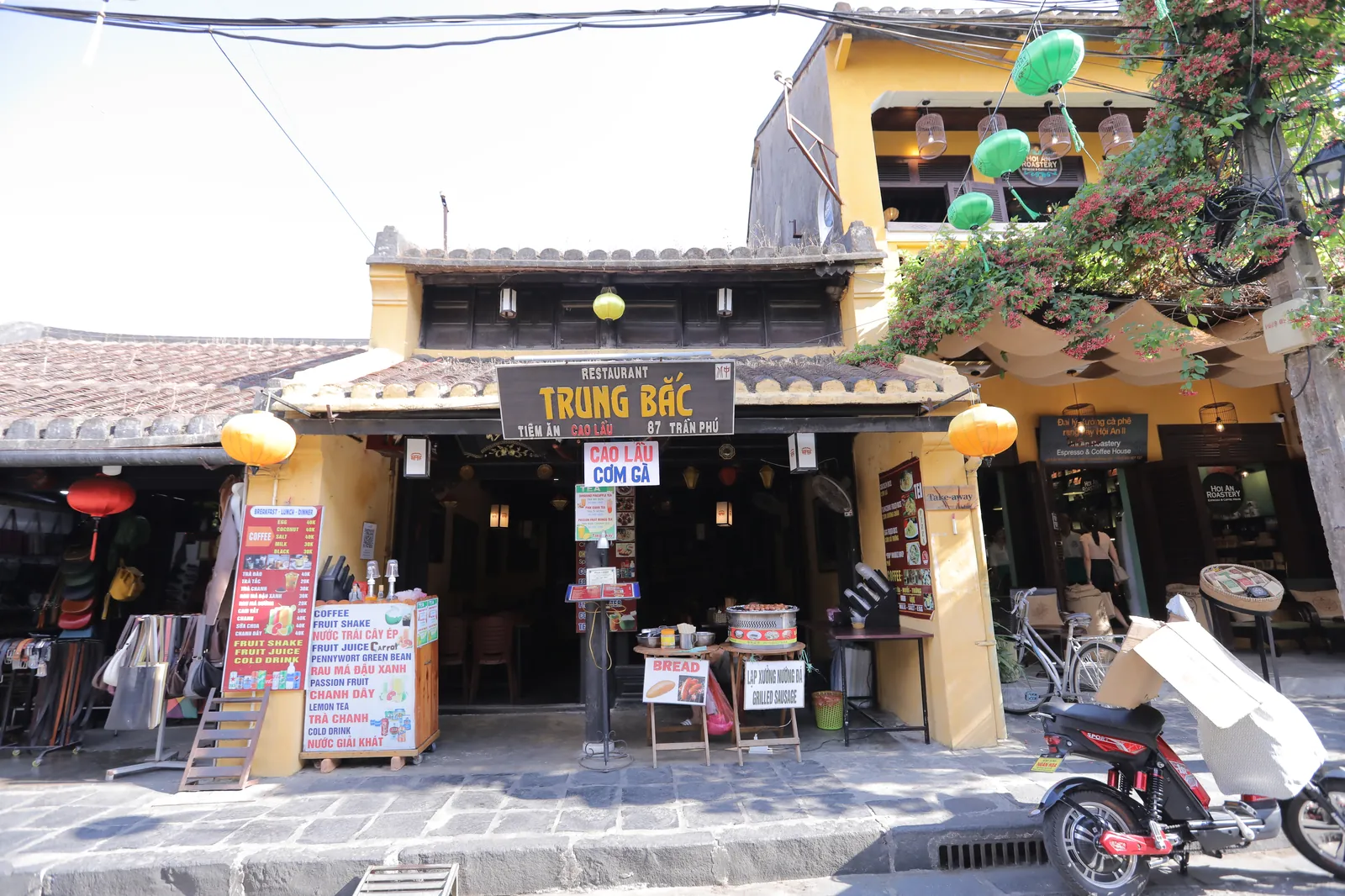 Discovering Vietnam's main sea turtle nesting ground